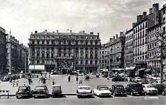 69 Lyon La Place des Terreaux IIII
